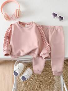 SHEIN Leap Crew 年轻女孩甜美可爱纯色休闲连帽运动衫和裤子套装，带有褶边细节，秋冬季，非常适合休闲日常穿着和上学日常、姐妹搭配、妈妈和女儿搭配。 - 粉色 - 查看 3