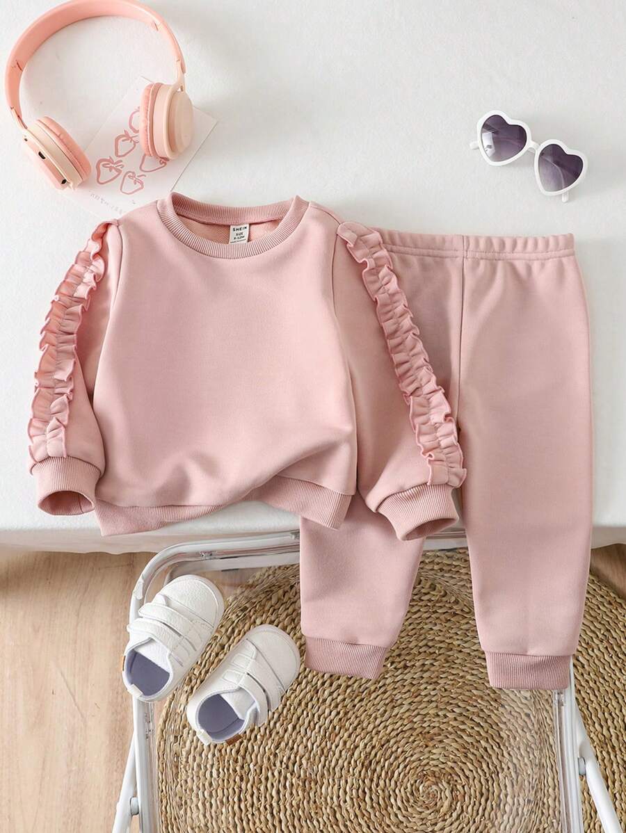 SHEIN Conjunto de sudadera con capucha y pantalón informal de unicolor para bebé niña con detalles de volantes, otoño/invierno - Rosa - Ver 1