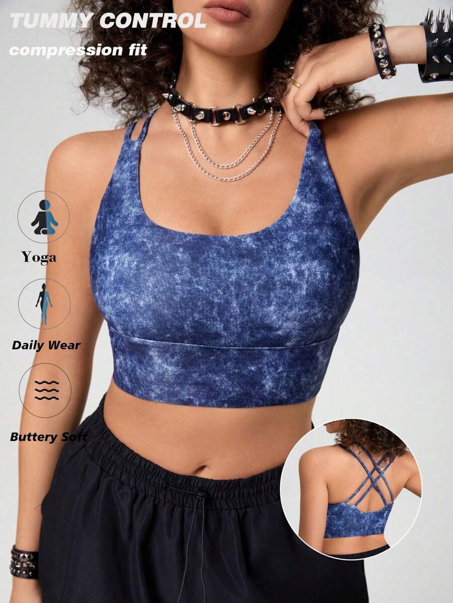 Easithlete Women's All-Over Print Racerback Sports Bra - Royal Blue - View 1