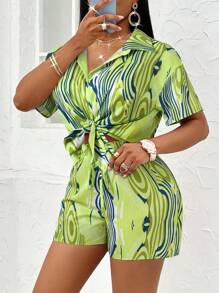 Zolique 2pcs Women's Front Button Short Sleeve Allover Print Blouse And Front Tie Shorts Set (Random Prints) - Green - View 4