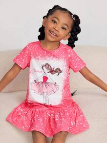 SHEIN Sommerliches, süßes und bequemes Schlafkleid für Kleine Mädchen mit Cartoon-Muster, kurzem Arm, Rüschen am Saum und flammhemmender Funktion