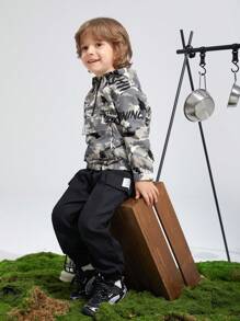 SHEIN Young Boys Casual Loose Camo Print Hooded Jacket + Thermal Lined Thickened Sweatpants Set