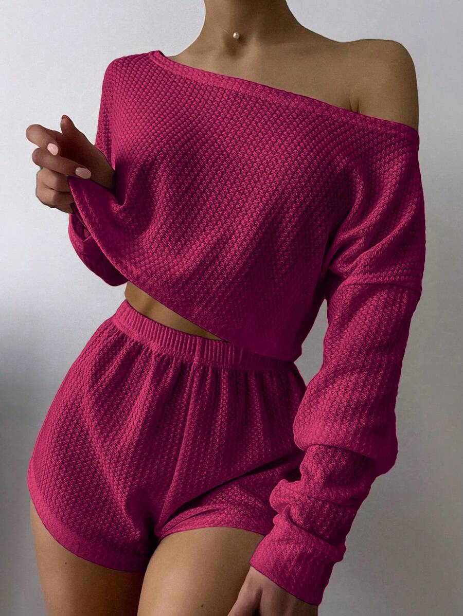 Bộ đồ mặc nhà thường ngày gồm 2 chiếc áo dài tay màu trơn và quần short - Màu Hồng Tươi - Xem 1