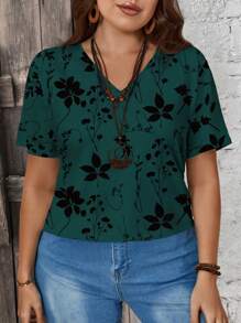 Plus Size Women Green Floral Pattern V-Neck Casual Tee In Summer, For Thanksgiving - Dark Green - View 5