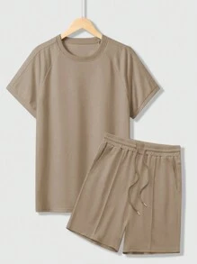 Manfinity Homme Bộ áo thun ngắn tay cỡ lớn cổ tròn màu trơn mùa hè cho nam và quần short eo dây rút - màu nâu - Xem 3