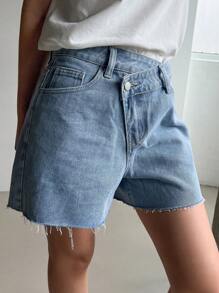 DAZY Loose-Fit Asymmetrical Waist Women's Denim Shorts Low Rise Jeans Jorts - Light Wash - View 3