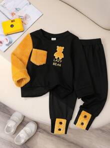 2 piezas Conjunto de sudadera con capucha y pantalón de felpa con bloques de color, bolsillos bordados con oso, para niños pequeños, ropa casual de invierno cálida, adecuada para salidas y fotografía