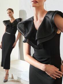 MOTF PREMIUM V 领网眼大荷叶边修身连衣裙（无腰带） - 黑色 - 查看 10