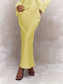 MISSGUIDED Textured Open Shirt And Maxi Skirt Two Piece Co-Ord Set - Yellow - View 4