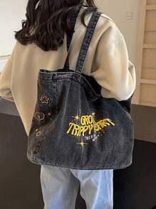1个Y2K风格休闲时尚软牛仔布手提包，字母刺绣装饰单肩包，街头风，大容量轻便通勤包，适合女孩、女学生、户外、旅行、野餐，文艺学生背包，非常适合携带书籍、购物、返校用品，必备学校和大学配件，万圣节钱包，适合角色扮演、万圣节时尚和哥特风格，也适合牛仔女孩 - 黑色 - 查看 2