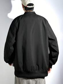 Manfinity Hypemode Chaqueta casual elegante con cremallera y manga larga, moda urbana para hombres
