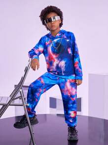 SHEIN Explorewe 2 件男童街头印花连帽衫和运动裤套装