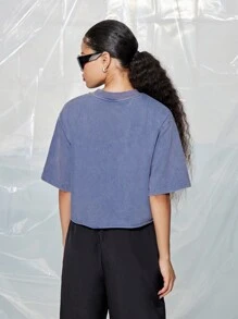 SUMWON WOMEN Street Washed Boxy Raw Edge Hem Tee With Large Graphic Print - Blue - View 2