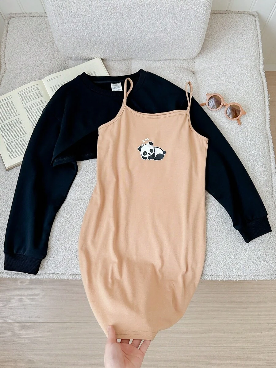SHEIN 2 件套 Tween 女童纯色运动衫和熊猫印花吊带连衣裙休闲套装 - 黑色 - 查看 1