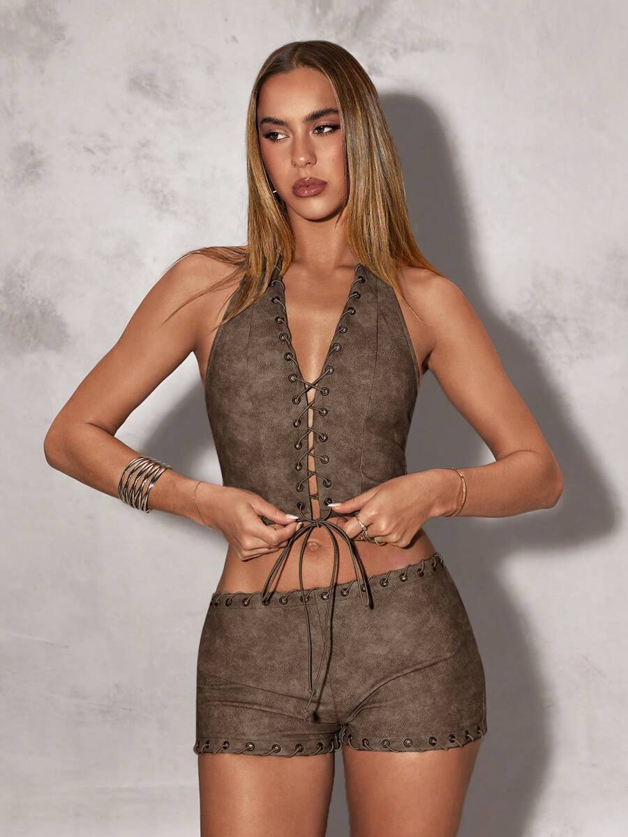 SHEIN BAE Minimalist Casual Metal Eyelet Design Summer Shorts, Beige Low-Waist Ultrashort PU Shorts - Coffee Brown - View 1