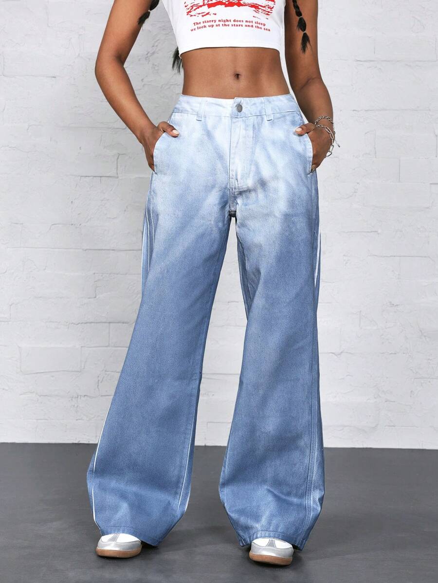 SHEIN ICON Women's Front Button Closure, Multi-Pocket, Ombre Washed Casual Denim Pants Low Rise Straight Leg Jeans