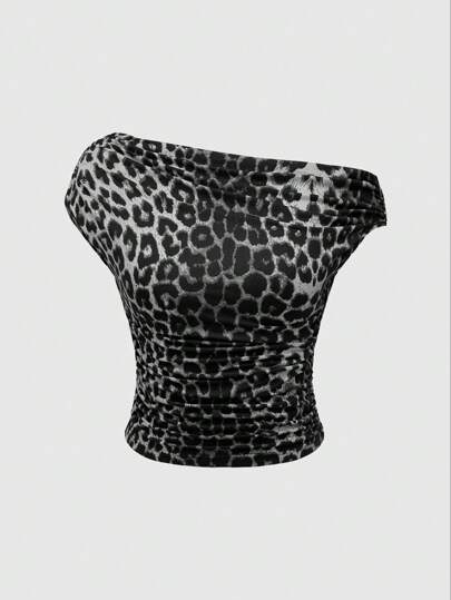 Grunge Punk تي شيرت نسائي بتصميم غير متماثل عند الرقبة، بطبعة جلد النمر، مضغوط بإحكام على الجسم على طراز جايارو من هاراجوكو متلائم مع موضة العام 2000، للمدرسة