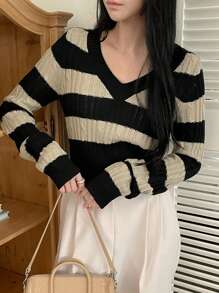 DAZY 女士 V 领长袖条纹设计可爱宽松温柔柔软毛衣、长袖上衣秋冬 - 黑色 - 查看 6