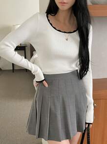 DAZY Women's Autumn/Winter Contrast Color Slim Fit Pullover Sweater