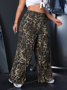 SHEIN ICON Plus Size Fashionable Leopard Print Wide Leg Cargo Jeans - Brown - View 5