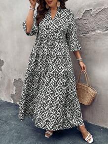 SHEIN LUNE Plus Size Women V-Neck Long Sleeve All Over Print Casual Loose Dress