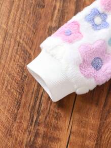 SHEIN Young Girl & Girl Floral Fuzzy Pullover Sweatshirt, Suitable For Pairing With Various Pants, Skirts And Jackets, Versatile And Excellent Cost-Performance, Suitable For Everyday Wear