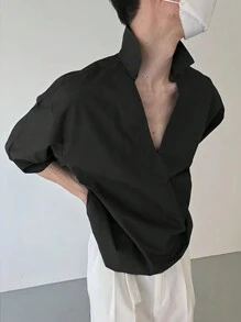 Camisa negra de manga corta minimalista y casual de unicolor para hombres - Negro - Ver 3