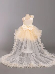 SHEIN Glamorique Kids Rochie de prințesă cu coadă din plasă cu paiete pentru fetițe de culoare șampanie, rochie de petrecere de Crăciun cu bretele de umăr