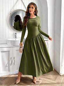 SHEIN Privé 1 pieza Vestido largo de manga larga de verde oliva, de cuello redondo, ajustado y elegante para mujer - Verde militar - Ver 2