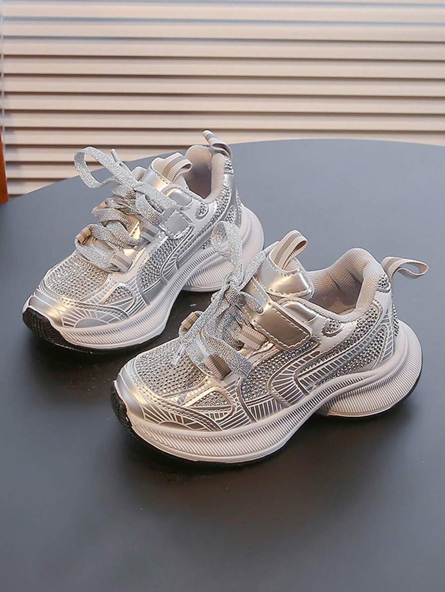 时尚百搭舒适透气学生校园风格钩环皮革表面平底儿童运动鞋 - 銀色 - 查看 1