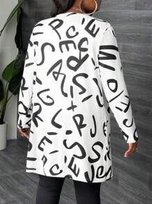 Slaydiva Casual Basics - Stretchy Knit Graphic Print Loose Cardigan Jacket Plus Size Winter Fall Autumn - Black and White - View 4