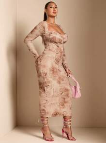 SHEIN BAE 大码浪漫约会度假蕾丝复古花卉图案印花网眼紧身胸衣连衣裙，女士生日礼服 - 卡其色 - 查看 4