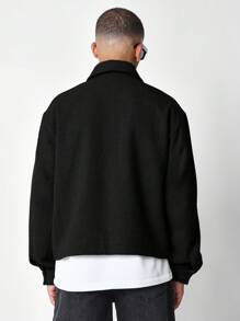 SUMWON Veste d'hiver de style streetwear bomber utilitaire texturée, oversize avec fermeture éclair avant, grandes poches avant. Style décontracté, moderne et urbain