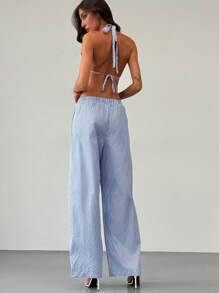 Aloruh 2 piezas Traje de mujer minimalista con camiseta de tirantes azul y blanca a rayas + pantalón maxi a rayas de cintura baja para viajero joven