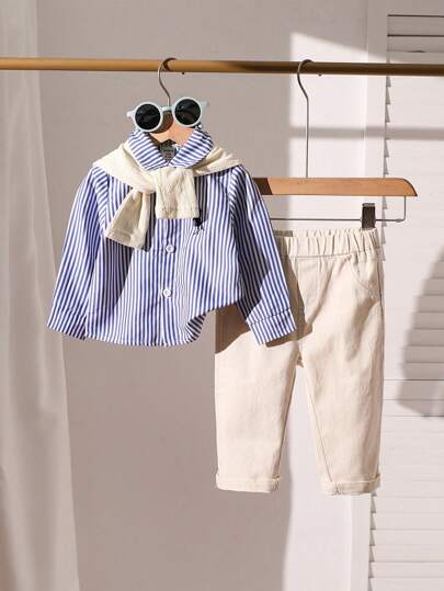 SHEIN 2pcs Baby Boy Autumn Outfit Set: Poncho-Style Top With Striped Shirt, Matched With Fashion Long Denim Pants, Suitable For Camping, Shopping, Casual Wear