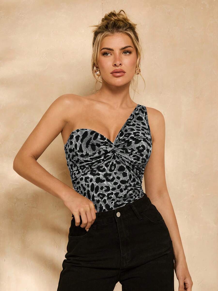 Glamine 1pc Summer Fashionable Leopard Print Twist Front Shoulder Top - Grey - View 1
