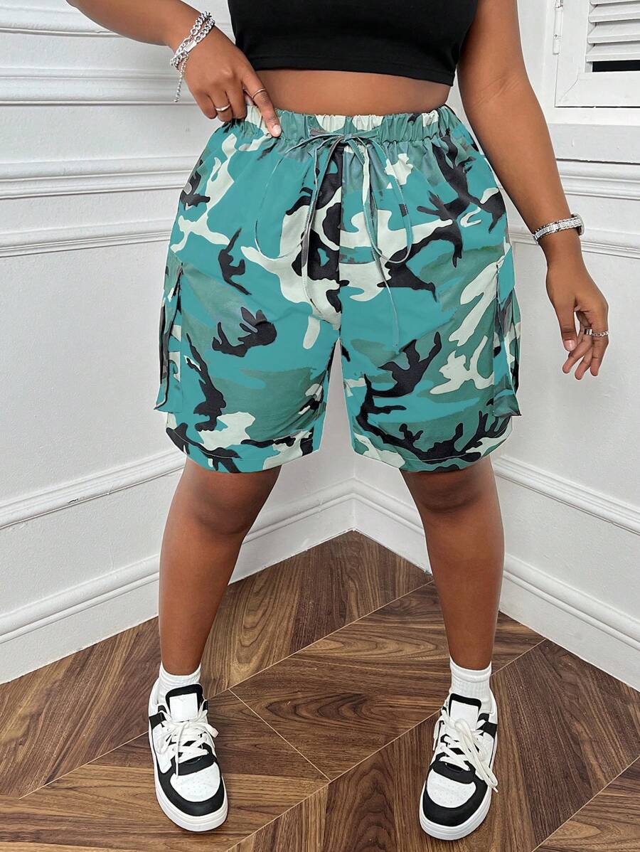 SHEIN CURVE+ Shorts cargo feminino plus size casual com cordão e camuflagem - Verde - Ver 1