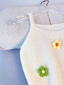 SHEIN Vestido de punto de cami con decoración floral 3D hecha a mano, ajustado para niña preadolescente