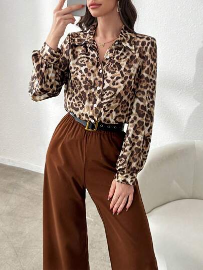 Modelyn 女士襯衫領釦前豹紋長袖上衣和褲裝套裝，適合日常休閒穿著