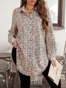 SHEIN LUNE 冬季服装加大码纯色花卉纽扣圆下摆衬衫 - 彩色 - 查看 1