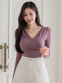 DAZY 情人节纯色 V 领荷叶边修身女式 T 恤，秋季服装长袖女式上衣 - 中紫紅色 - 查看 7