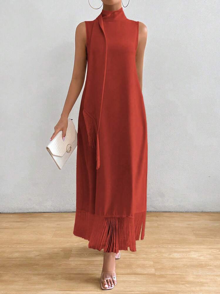 RosyDaze Vestido Longo Feminino de Cor Sólida, Simples, Decotado, Sem Mangas, com Detalhe de Franjas, Modelo Casual Diário - Marrom - Visão 1