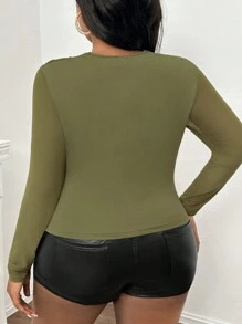 Slaydiva 大码优雅修身纯绿色圆领长袖不对称褶皱 T 恤 - B - 橄欖綠 - 查看 2