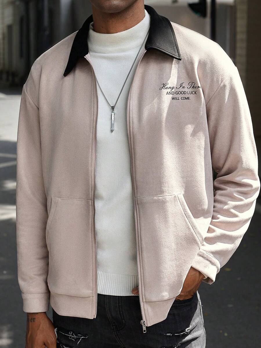 Manfinity Homme Chaqueta con cuello de contraste y gráfico de eslogan para hombres - Rosa - Ver 1