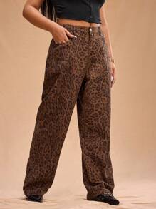 Forever 21 Plus Size Women's Retro Low-Waist Leopard Print Straight-Leg Boyfriend Jeans - Multicolor - View 7