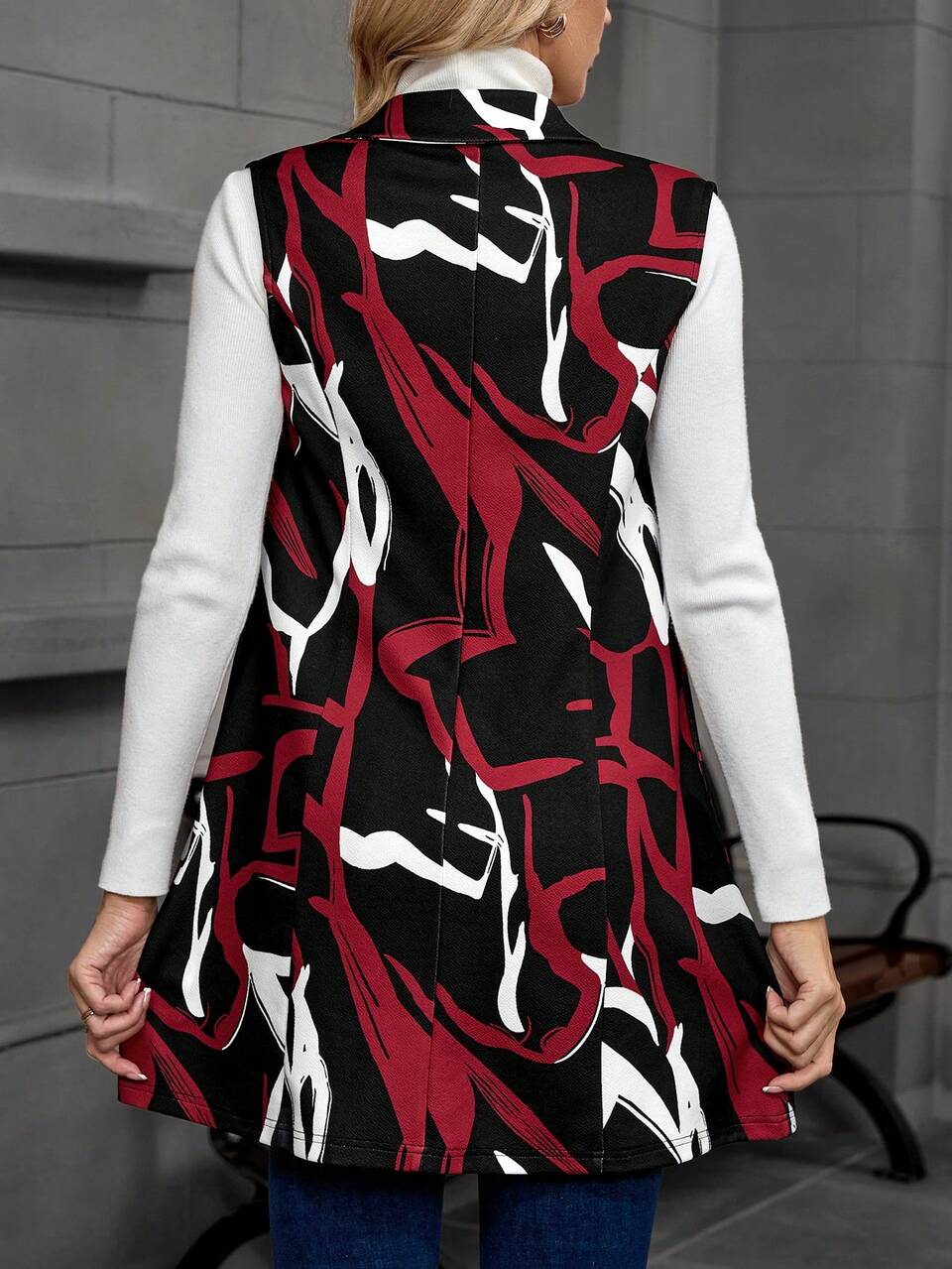 Women's Contrast Color Print Simple Sleeveless Blazer