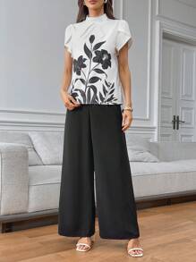 SHEIN Privé Conjunto de blusa con estampado floral y pantalones anchos negros para mujer - Blanco y Negro - Ver 4