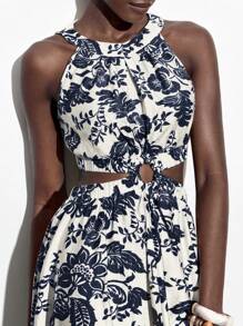 Maija 2026 Spring/Summer Women's Collection Dark Blue Silhouette Floral Print Open-Back Resort Dress With A Cinched Waist And A-Line Silhouette,Summer Beach Vacation,Ummer Dresses For Women,Beach Outfit For Women,Vacation Outfits Women, Floral Dress For Women - Blue - View 4