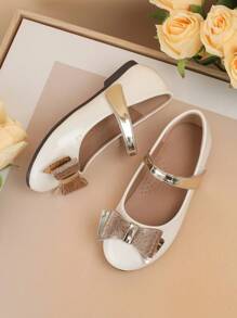 时尚百搭儿童平底鞋，新款女童蝴蝶结一脚蹬鞋