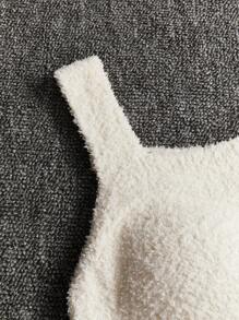 SHEIN Unity 柔软亲肤秋冬宽松针织女式背心 - 杏色 - 查看 4